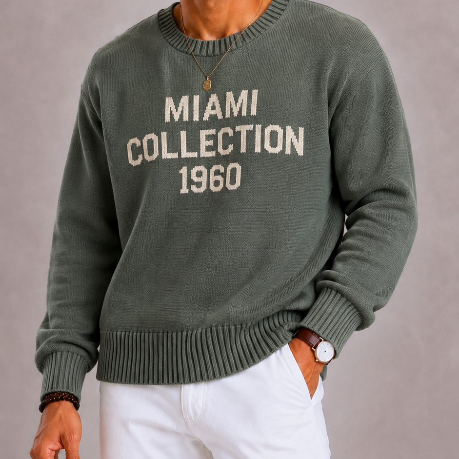 Lunelle | Men's Oversized Knitted Sweater with Round Neck and Text Print