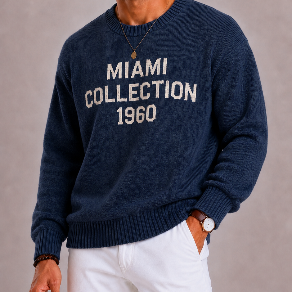 Lunelle | Men's Oversized Knitted Sweater with Round Neck and Text Print